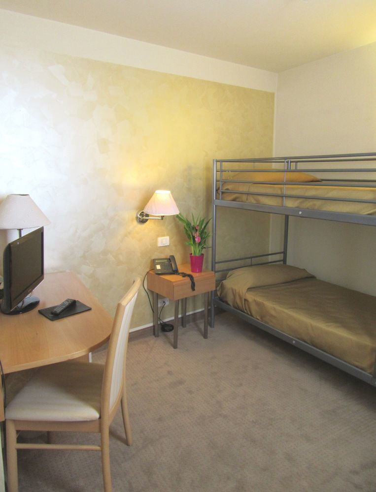 Hotel Dependance Silvestro غارْدا المظهر الخارجي الصورة