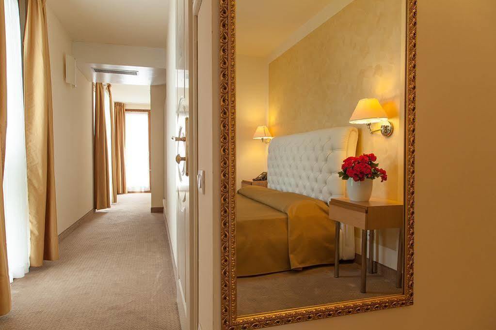 Hotel Dependance Silvestro غارْدا المظهر الخارجي الصورة